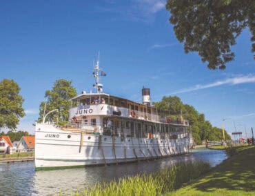 Eine Zeitreise mit der Juno, dem ältesten Kreuzfahrtschiff der Welt, auf dem Göta Kanal
