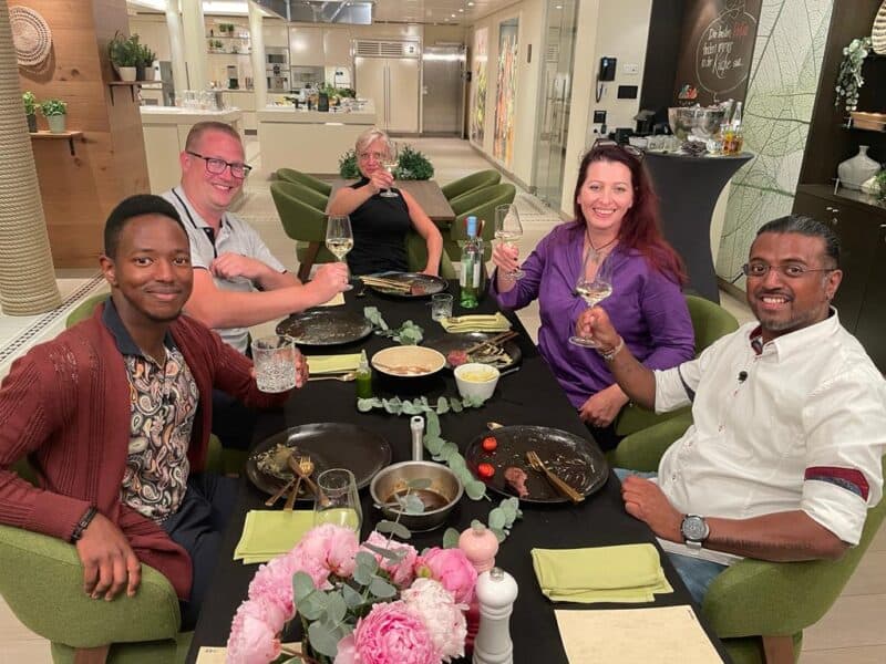 Heute abend „Das perfekte Dinner” Special auf AIDAprima bei VOX