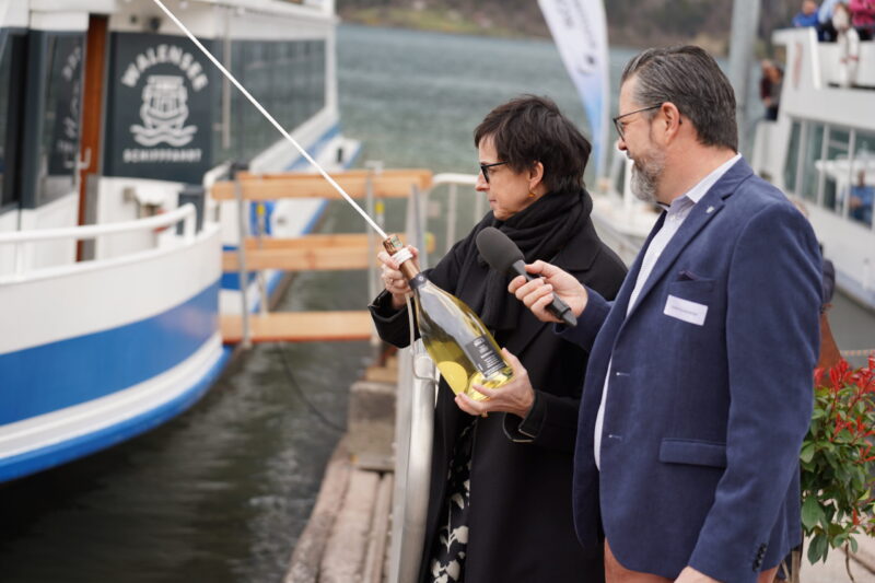 Schiffsgotti und Regierungsrätin Susanne Hartmann mit Daniel Grünenfelder, Geschäftsführer Schiffsbetrieb Walensee