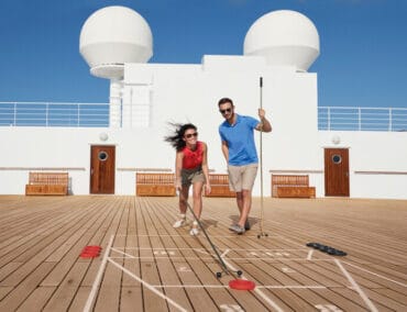 Pickleball an Bord der Queen Anne – Leonardo DiCaprio, George Clooney und die Kardashians lieben es