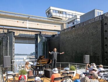 Eine Opern Weltpremiere der Extraklasse: „La Traviata“ in den Donau-Schleusen