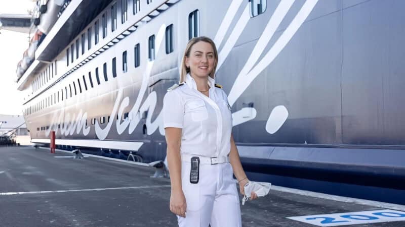 Die Taufpatin der Mein Schiff 7 ist ein Symbol für Engagement und Umweltbewusstsein