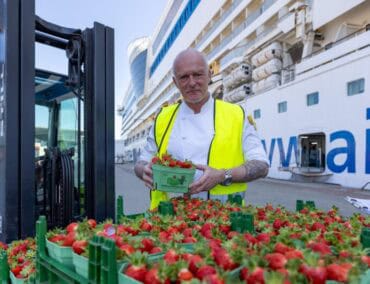 Frische Erdbeeren aus Mecklenburg-Vorpommern für AIDA Gäste