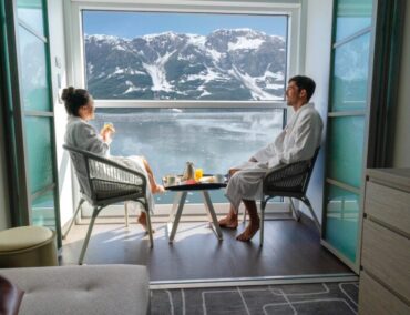 Erstmals fährt mit der Celebrity Edge ein Schiff der Edge-Klasse nach Alaska