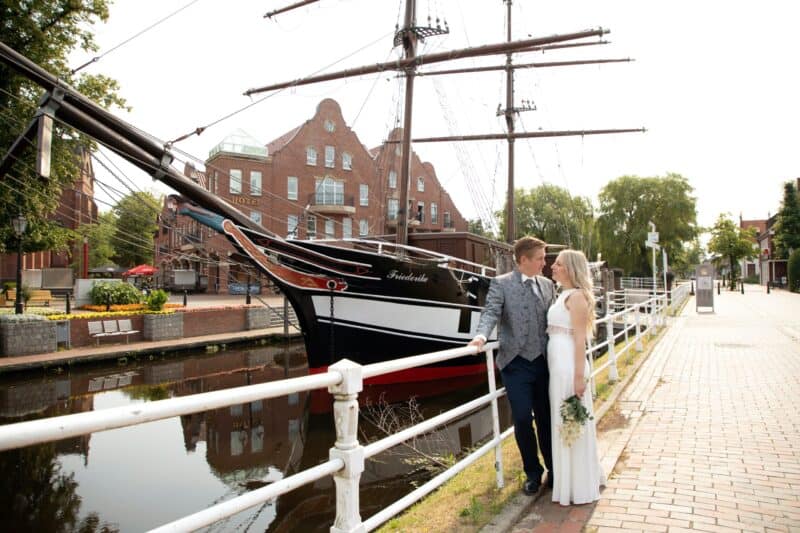 Historisches Segelschiff „Friederike von Papenburg“ ist die Bühne für Traumhochzeiten