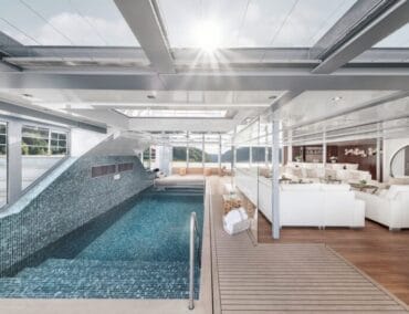 Die neue Amadeus Amara überrascht ab 2025 mit eleganter Innenausstattung und Indoor-Pool