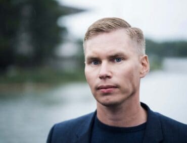 Bestsellerautor Arttu Tuominen lädt zur Literatur Cruise