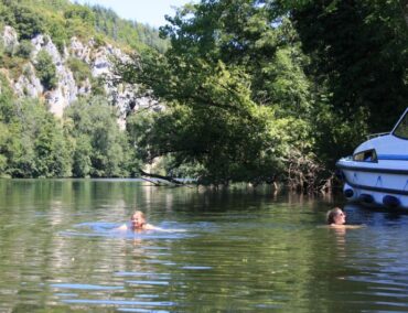 Badeferien abseits der Massen: Tipps für Hausbooturlaub 2025
