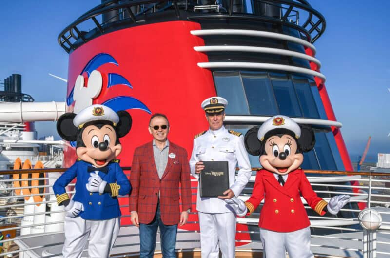 Übergabe der Disney Treasure: Ein neuer Meilenstein für die Meyer Werft