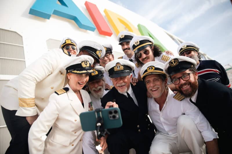 AIDA Weihnachtsfilm: Ein humorvoller Blick in die Urlaubswelt der Kapitäne