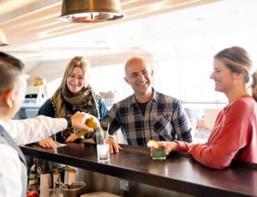 HX (Hurtigruten Expeditions) stellt 14 neu kreierte Signature Cocktails vor