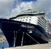 Mein Schiff 4 und Mein Schiff 5 auf dem Weg ins Mittelmeer
