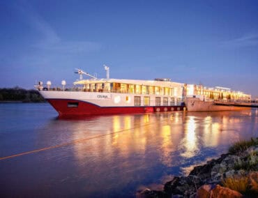 Taufe der Celina in Melk: Ein neues Kapitel für die Donauflotte von nicko cruises