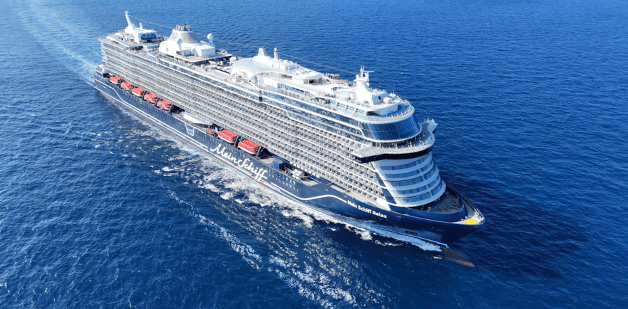 Stars del Mar Kreuzfahrt 2026: Freude und Partystimmung auf der Mein Schiff Relax