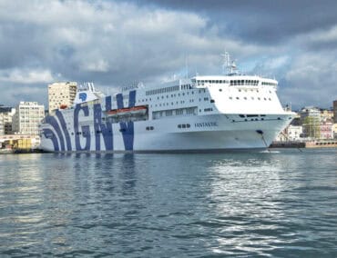 Die GNV Fähre Fantastic bedient mit Algiers und Bejaia neue Ziele in Algerien