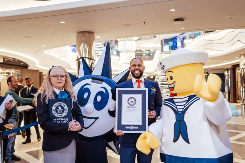 Kreativität trifft Kreuzfahrt: MSC World America stellt GUINNESS-Weltrekord auf