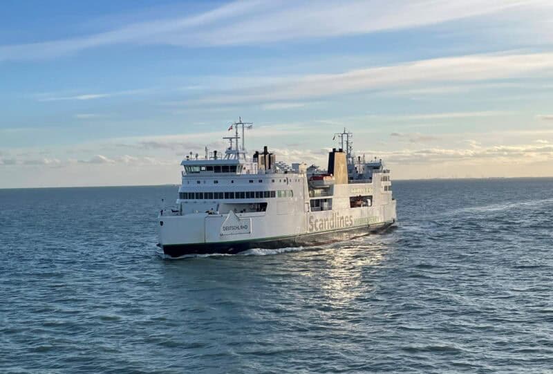 Scandlines schützt die Ostsee: Fehmarnbelt-Fähren auf Plug-in-Hybrid umgerüstet