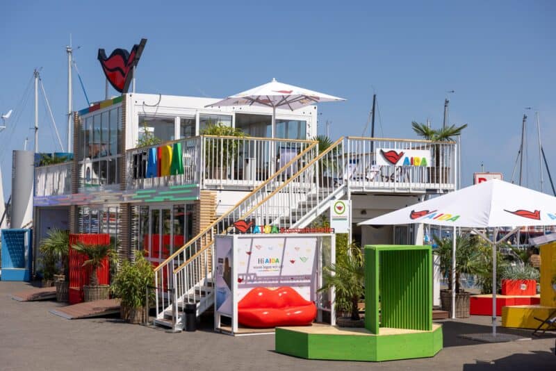 Auftritt der AIDAsol an der Sail Bremerhaven 2025