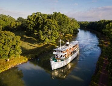 Göta Kanal Fahrten 2026: Nostalgie und Natur erleben