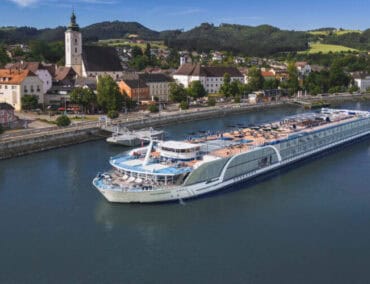 AmaWaterways investiert in die Zukunft: Acht neue Flusskreuzfahrtschiffe für Europa bis 2030