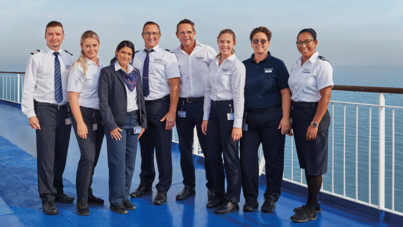 Neues Scandlines Crew-Outfit vereint Komfort, Funktionalität und maritimes Design