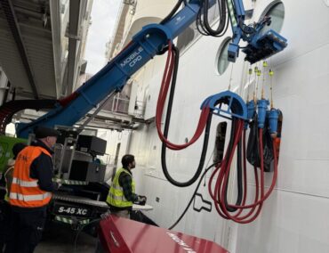 Umweltfreundliche Kreuzfahrt: MSC Meraviglia schaltet Motoren in New York dank Landstrom ab