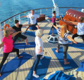 Entspannung unter Segeln: Star Clippers lockt mit grösstem Yoga-Kreuzfahrtenprogramm
