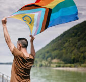 Mit der VIVA One zur World Pride: Flusskreuzfahrt ab Düsseldorf nach Amsterdam