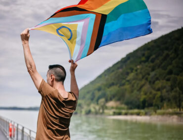 Mit der VIVA One zur World Pride: Flusskreuzfahrt ab Düsseldorf nach Amsterdam