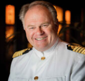 Abschied einer Kreuzfahrtlegende: Kapitän Birger J. Vorland geht in den Ruhestand