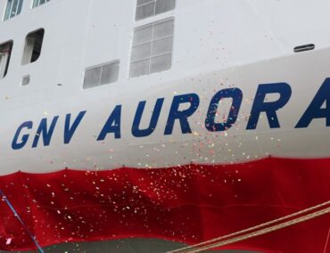 GNV Aurora: Modernste LNG-Fähre startet auf der Strecke Genua–Palermo