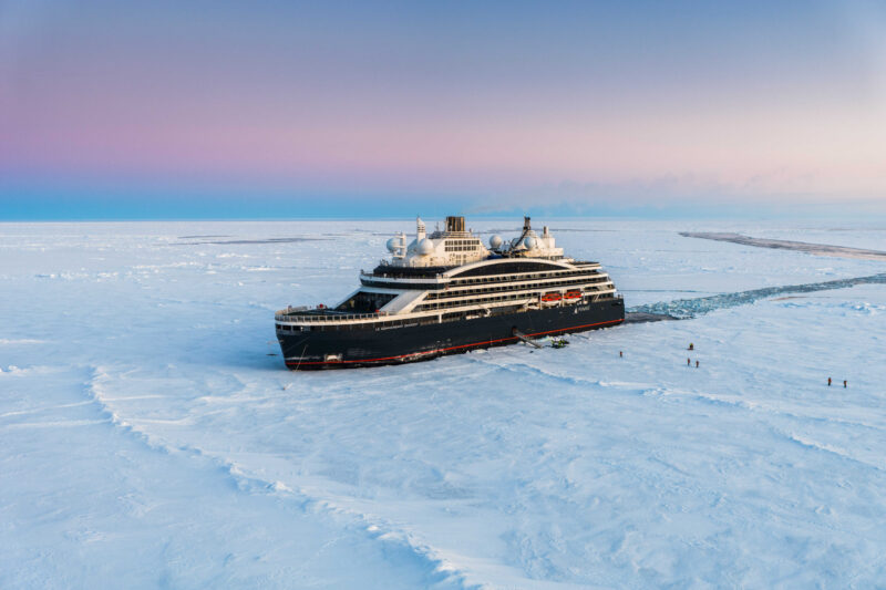 Vom Nordpol bis zum Südpol Die neue Doku mit dem Eisbrecher Le Commandant Charcot
