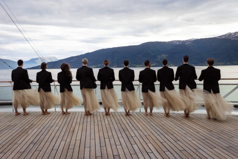 Von der Olympiabühne aufs Kreuzfahrtschiff: Zeitgenössischer Tanz auf der Europa 2