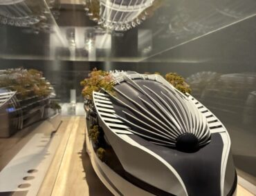 Zukunft der Kreuzfahrt hautnah erleben im Besucherzentrum Meyer Werft