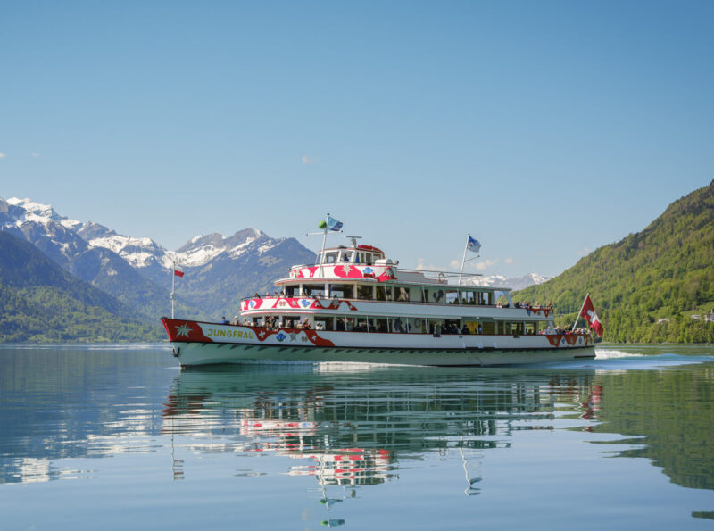 Thunersee und Brienzersee erleben: Saisonstart mit modernisierten Schiffen