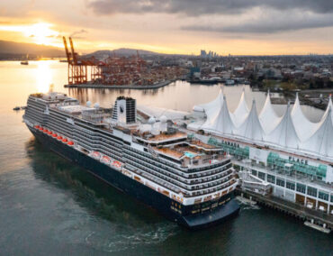 Gemeinsam reisen und geniessen: Die modernisierte Koningsdam startet in Alaska