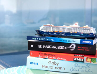 Tanzend und lesend die Welt entdecken: Die Themenreisen 2026 mit Mein Schiff