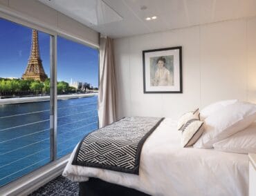 Von Feuerwerk bis Eiffelturm: Flusskreuzfahrten, die Geschichten erzählen