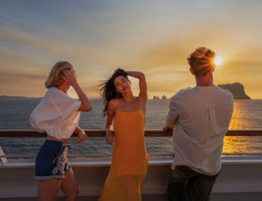 Neuer Charterflug von Costa Kreuzfahrten: Bequeme Anreise von Wien zur Costa Smeralda