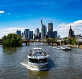 Sommerliche Schifffahrten rund um Frankfurt und Mainz