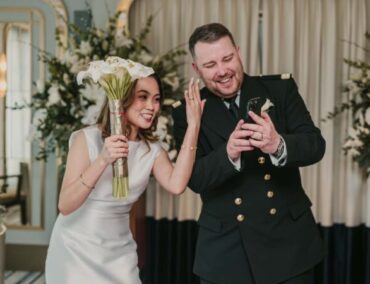 Gemeinsam durch Stürme und Sonnenuntergänge: Liebe und Hochzeit auf der Iona