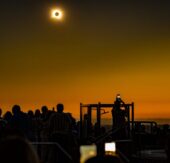 Totale Sonnenfinsternis: Cunard Gäste erleben ein einmaliges Schauspiel auf See
